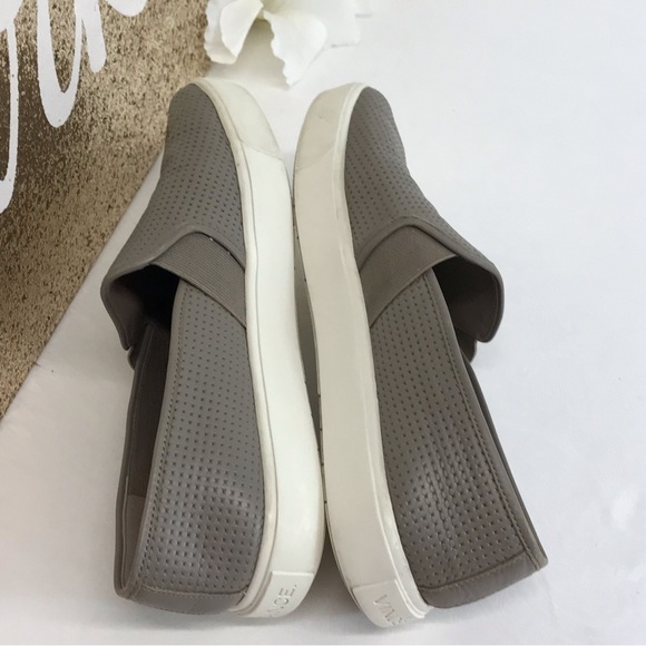 Vince | Blair Perforated Leather Slip on Sneaker Sz 7.5 - Picture 2 of 11